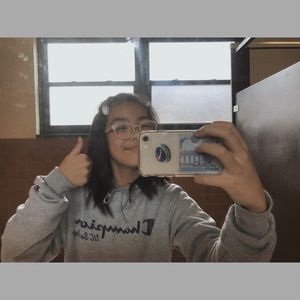 Meet your Posher, Monica